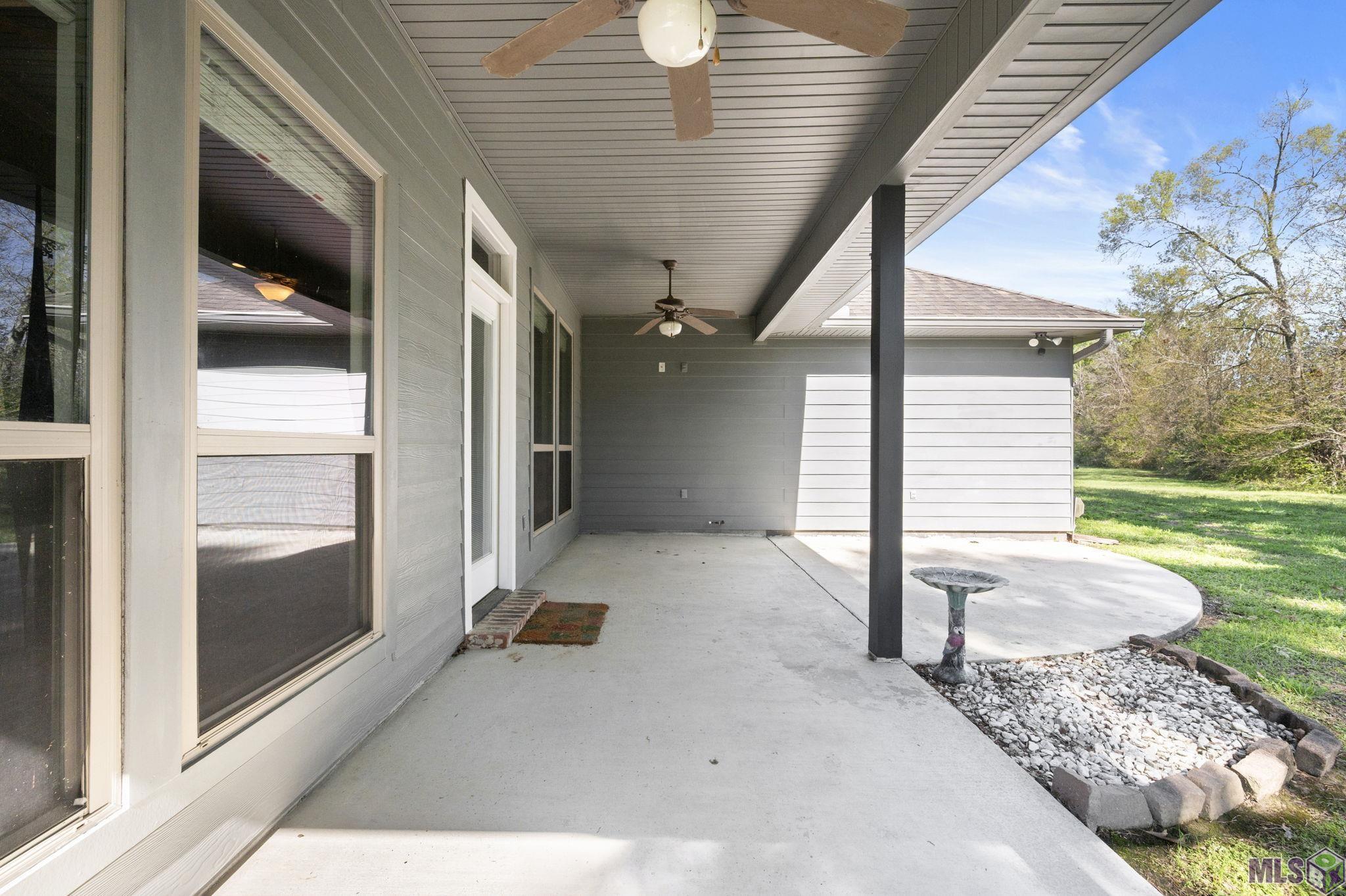 9431 Wyndham Way Denham Springs, LA 70726 - Photo 29 of 33