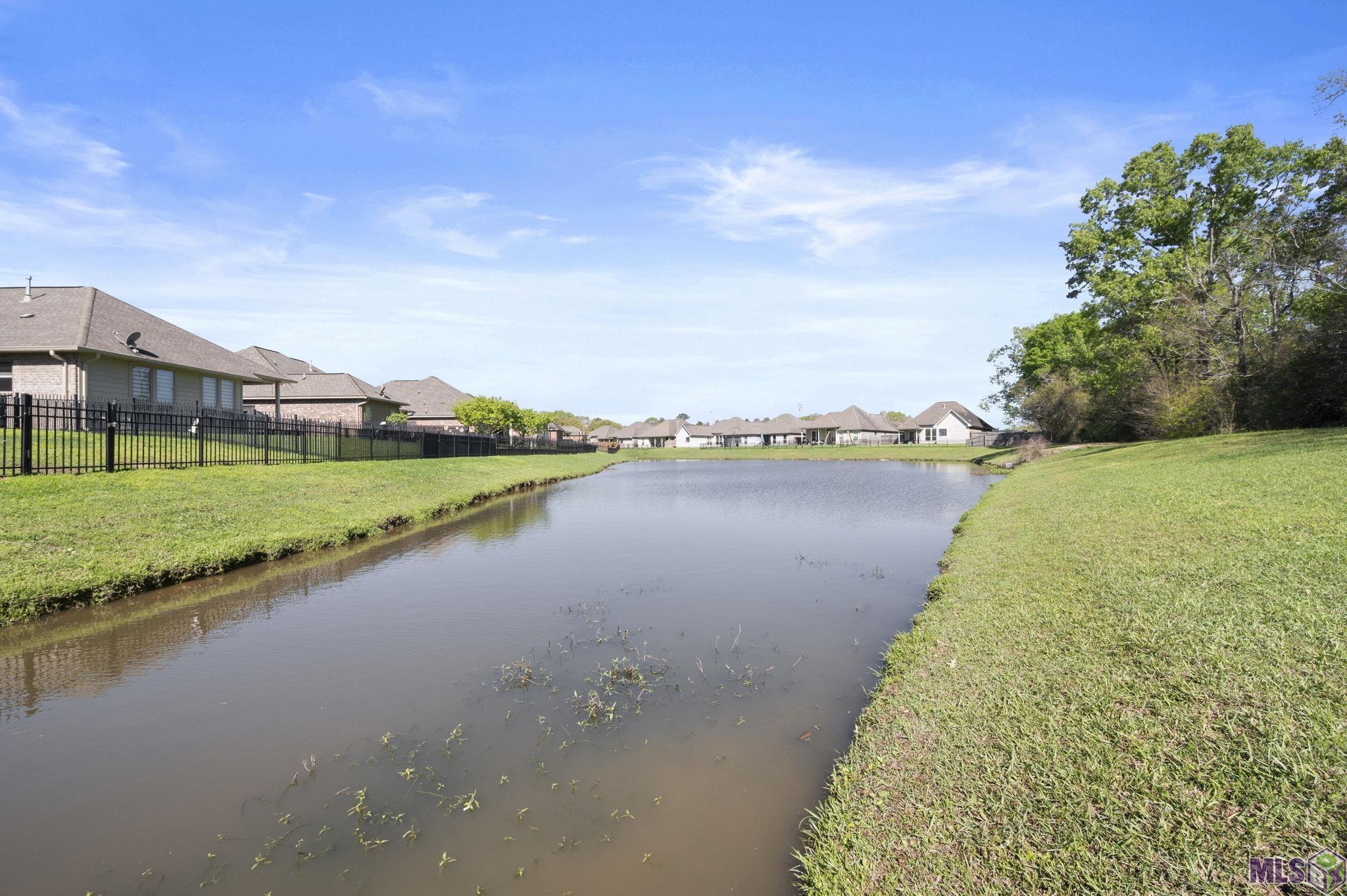 9431 Wyndham Way Denham Springs, LA 70726 - Photo 32 of 33