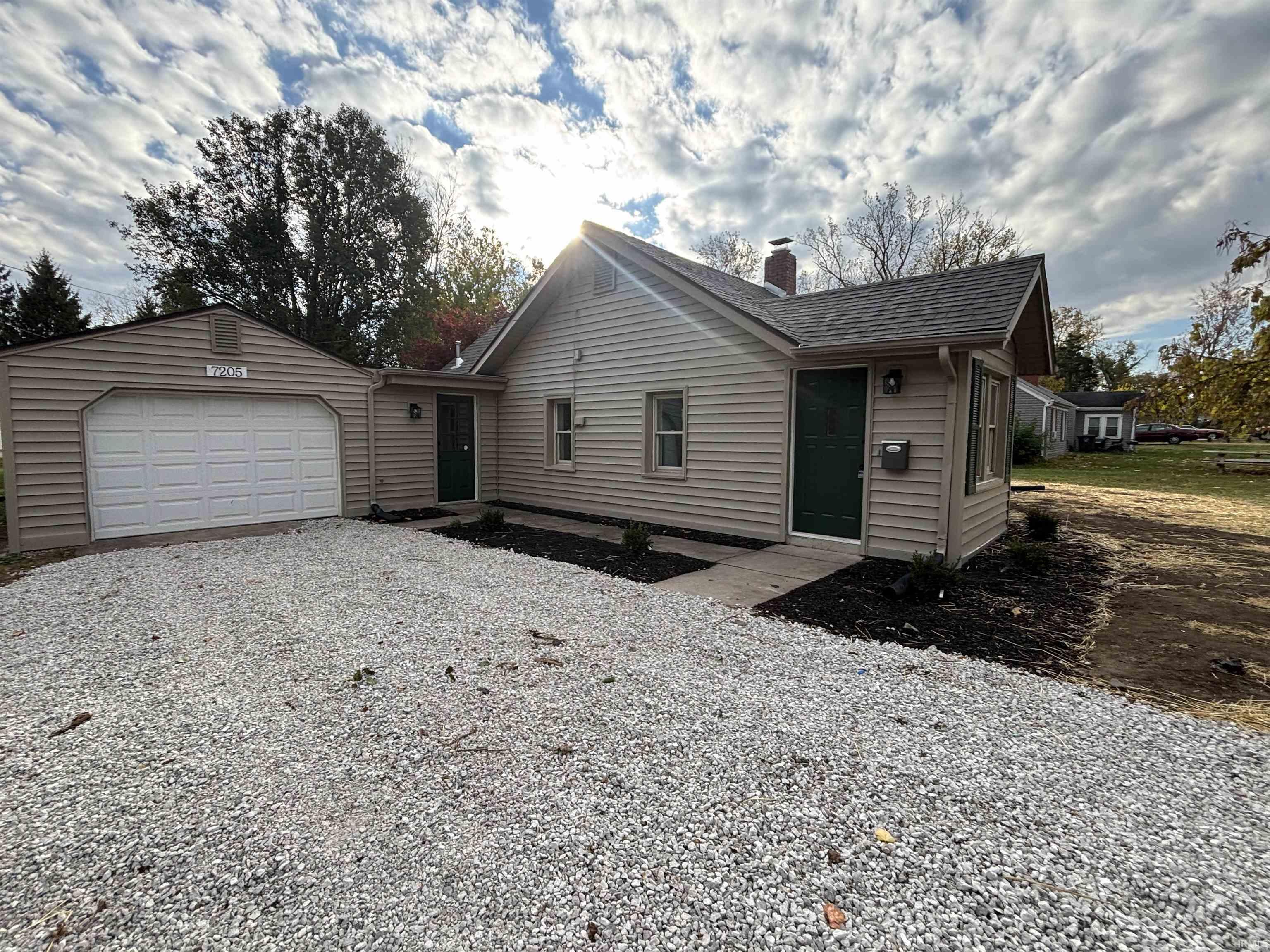 7205 Beaty Avenue Fort Wayne, IN 46809 - Photo 3 of 16