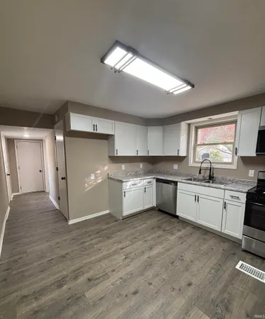 $169,900 | 7205 Beaty Avenue, Fort Wayne, IN 46809