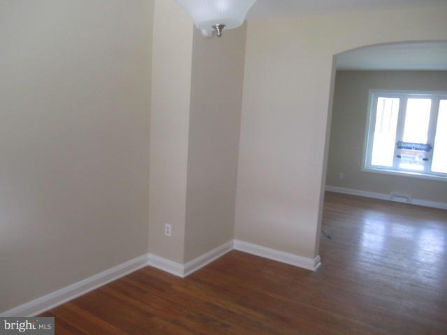 3219 Vulcan Road Baltimore, MD 21222 - Photo 10 of 28 Dining Room
