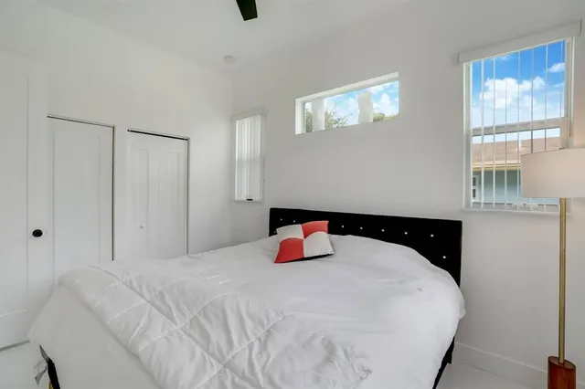 $5,000 | 2962 Northwest 10th Court, Fort Lauderdale, FL 33311