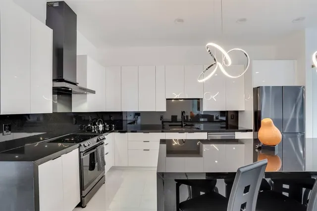 $5,000 | 2962 Northwest 10th Court, Fort Lauderdale, FL 33311