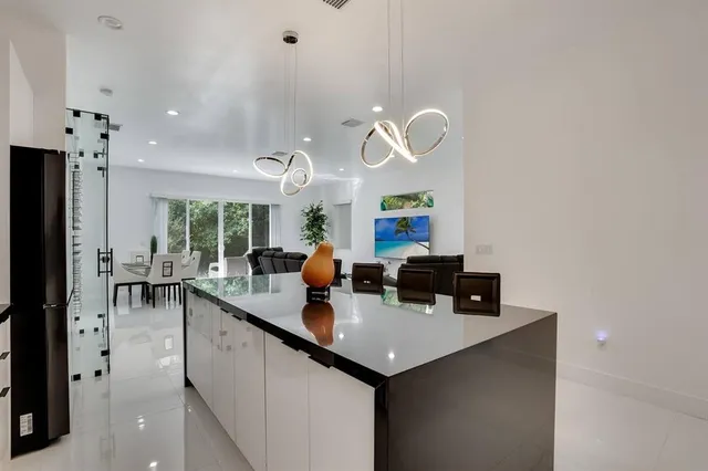 $5,000 | 2962 Northwest 10th Court, Fort Lauderdale, FL 33311