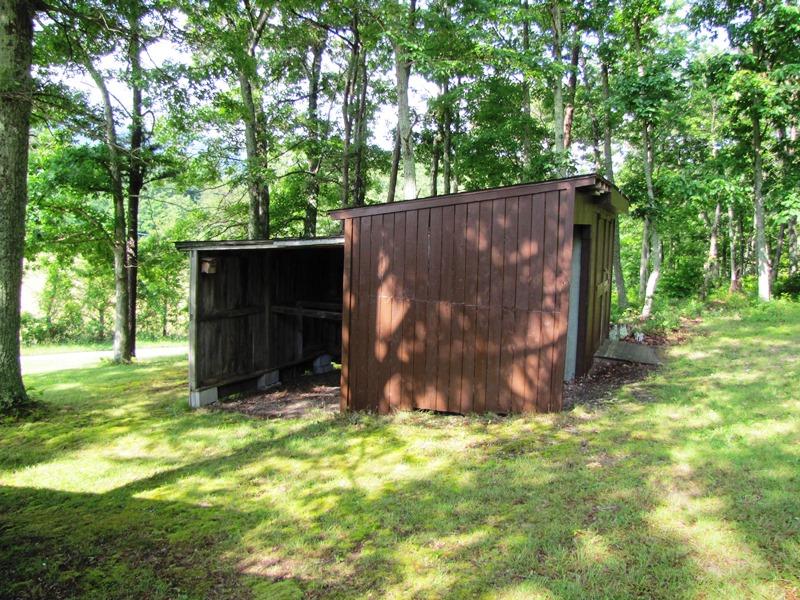 1135 Green Valley Road Peterstown, WV 24963 - Photo 41 of 46 Gallery Image 41