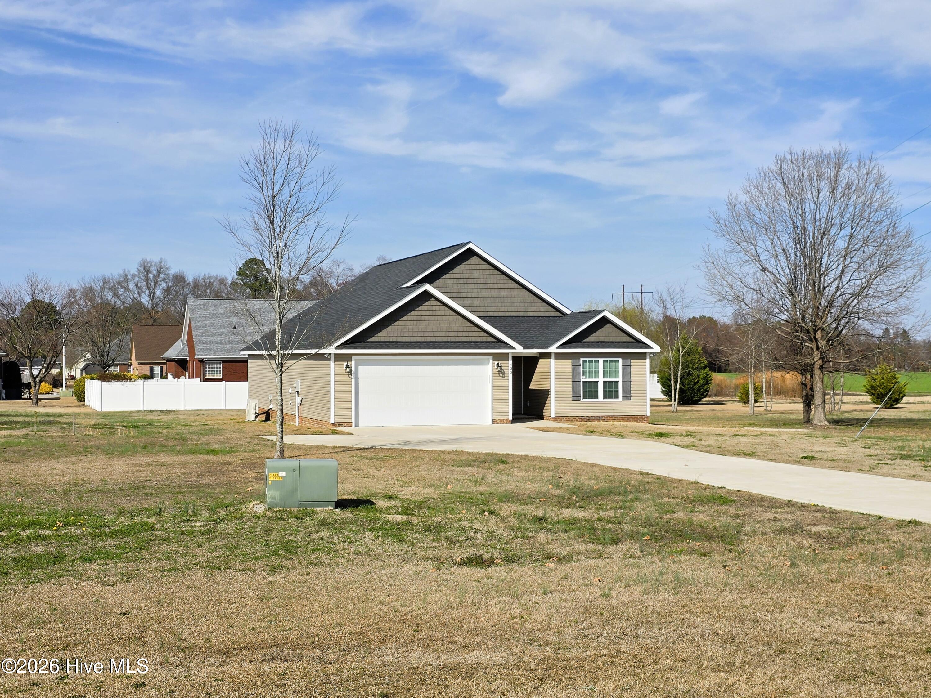 422 Mitchell Farm Road Goldsboro, NC 27530 - Photo 4 of 24 20260304_145828