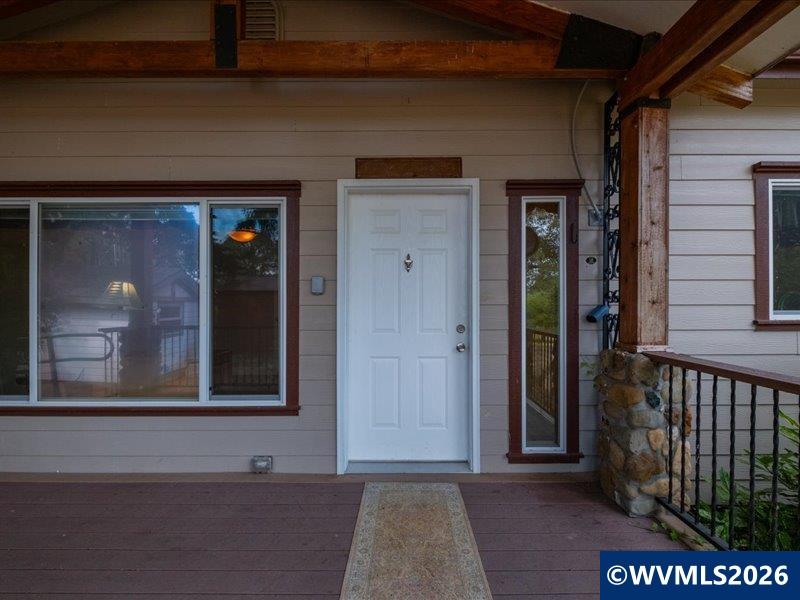 33842 Brewster Road Lebanon, OR 97355 - Photo 4 of 38