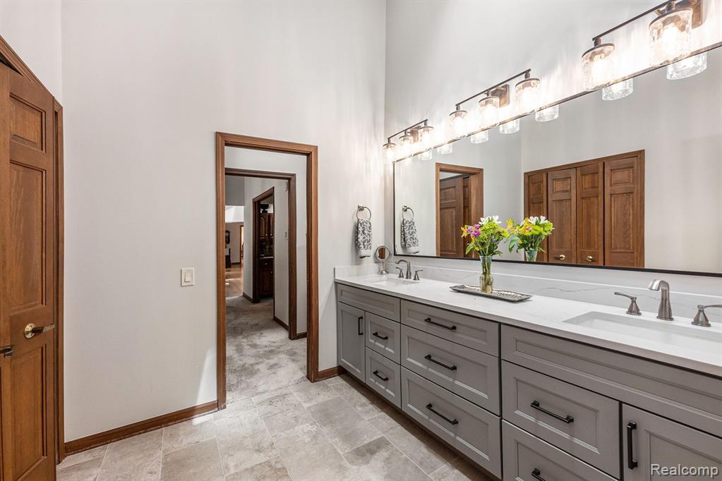 5261 Barber Road Metamora, MI 48455 - Photo 32 of 89
