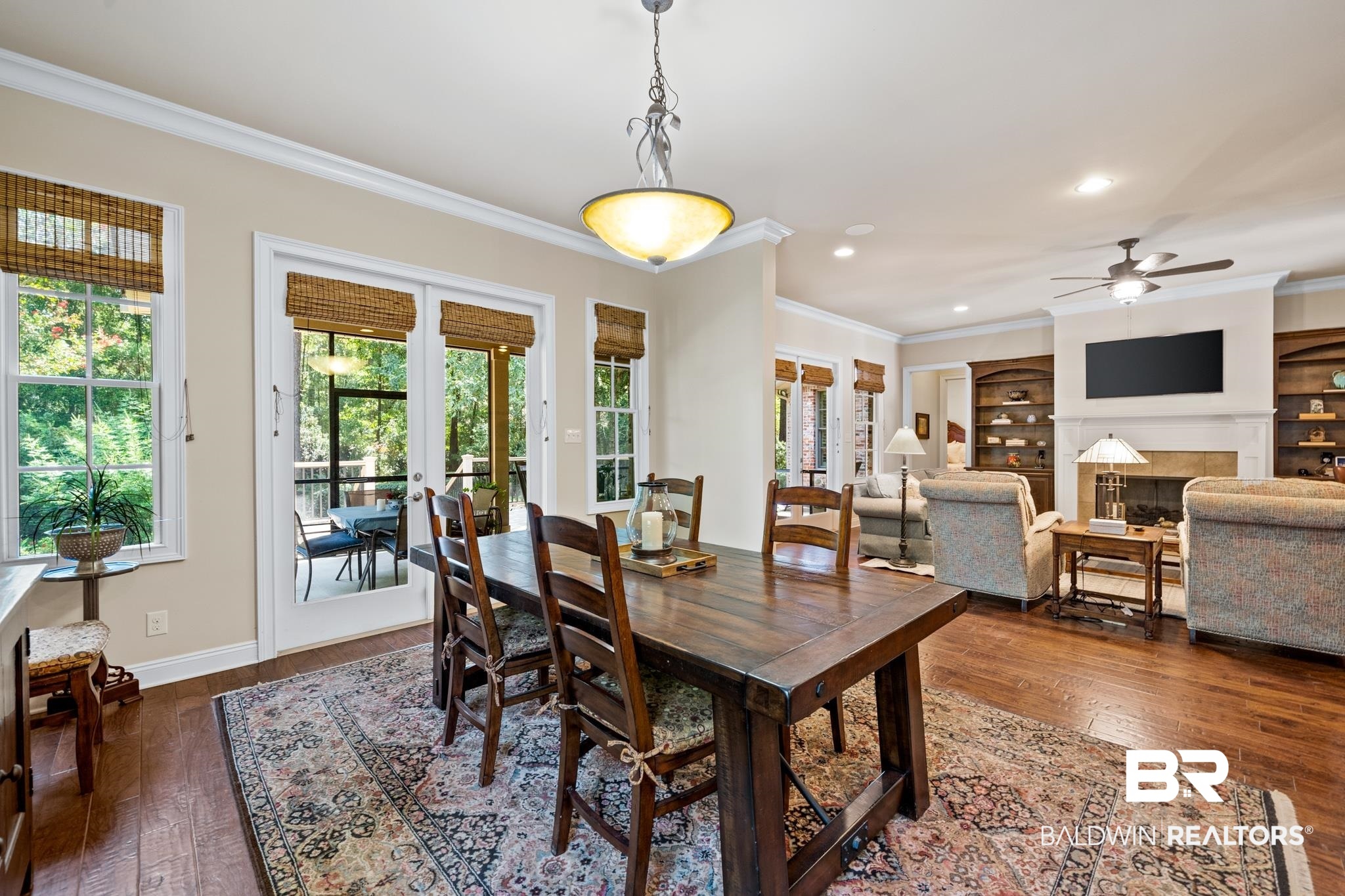305 Poplar Place Fairhope, AL 36532 - Photo 5 of 36