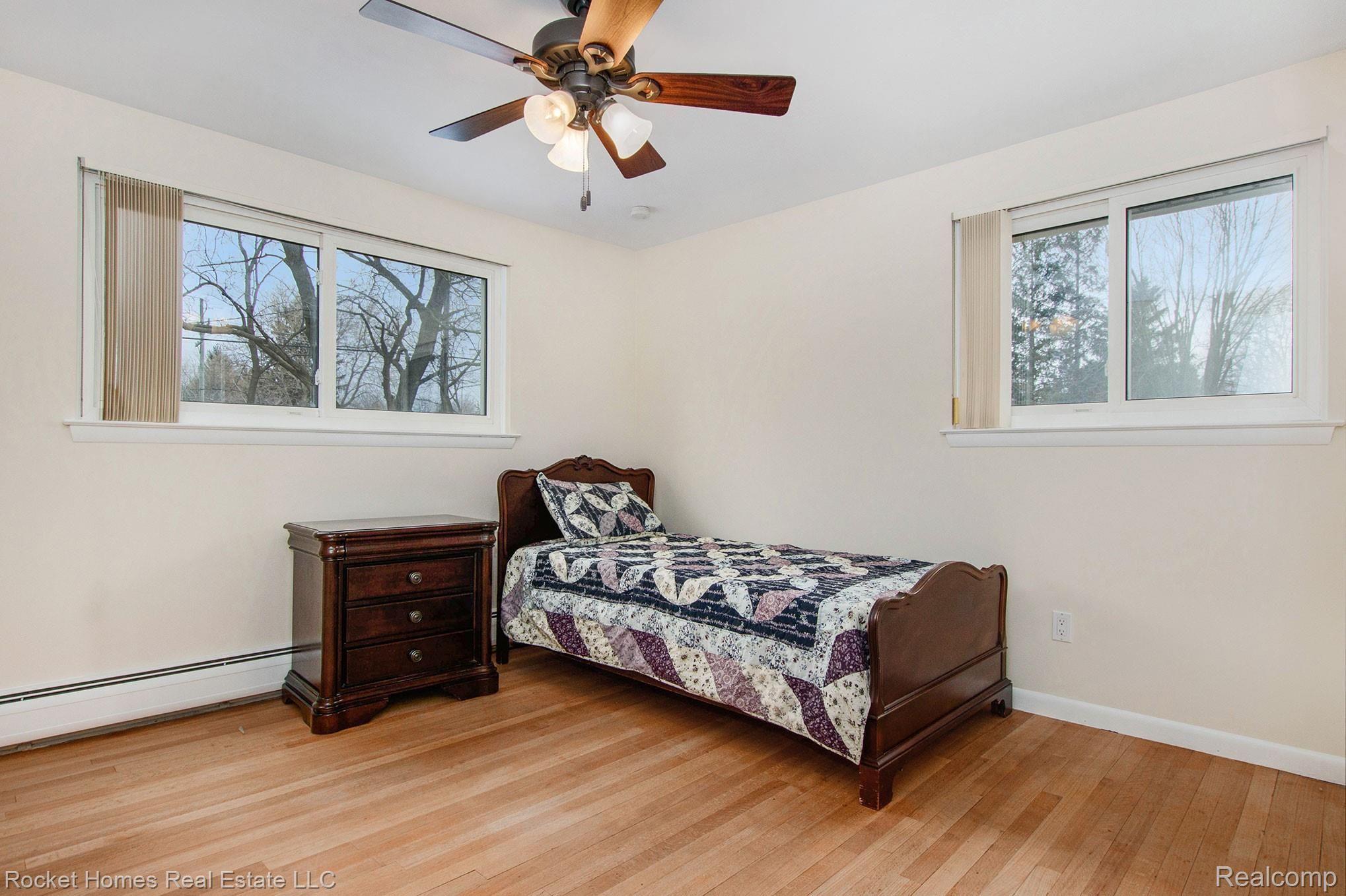 7290 Stonebrook Road West Bloomfield, MI 48322 - Photo 20 of 33 IMG_8839.jpg