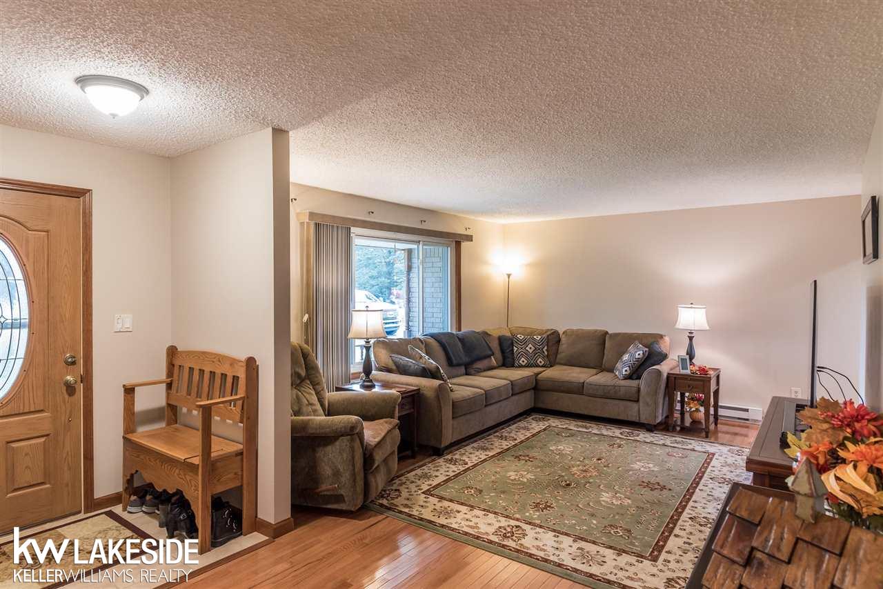 3448 Shoemaker Road Almont, MI 48003 - Photo 3 of 36