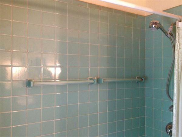 62 Shefford Street Springfield, MA 01107 - Photo 13 of 20