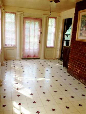 62 Shefford Street Springfield, MA 01107 - Photo 8 of 20