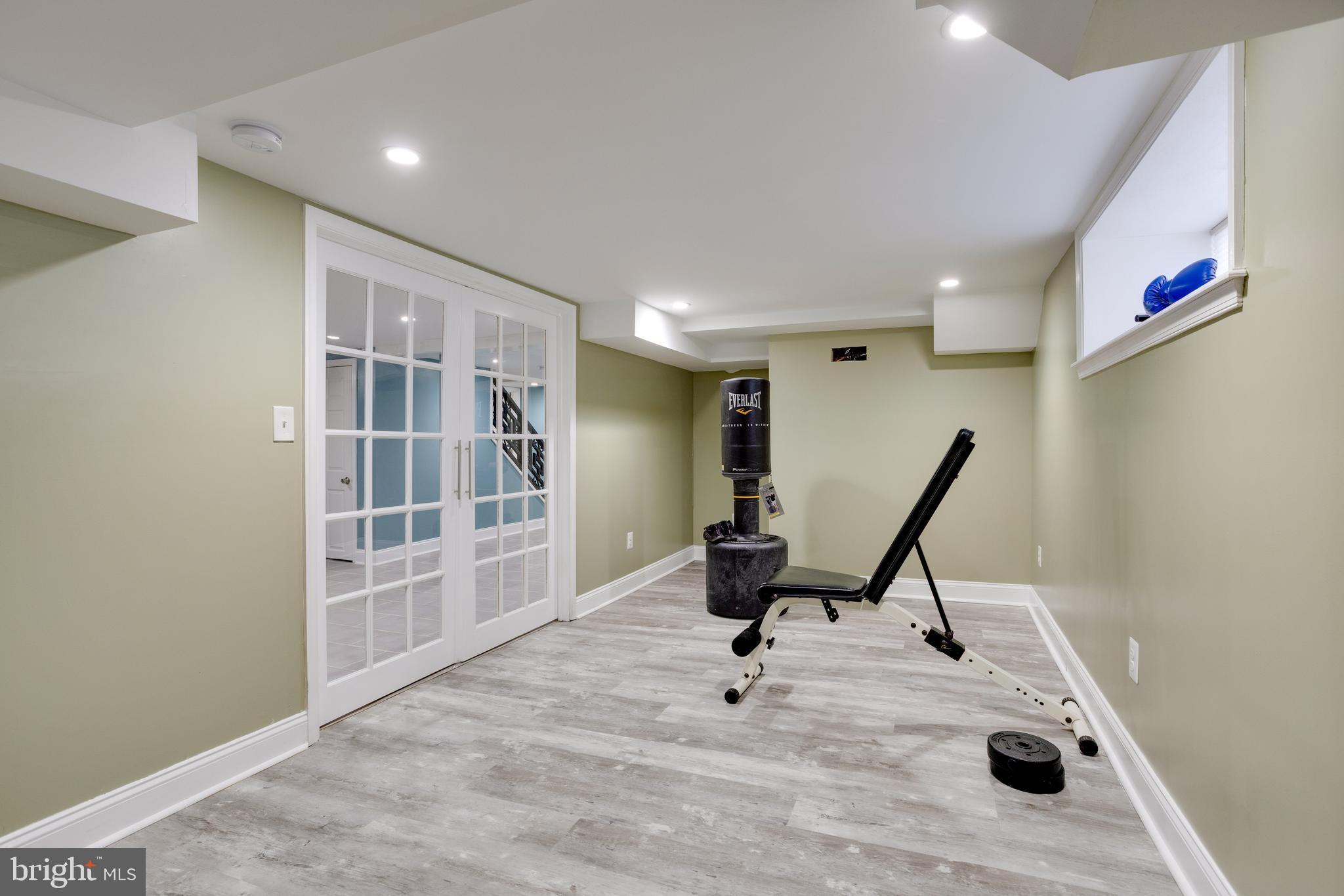 2016 Robbins Street Philadelphia, PA 19149 - Photo 35 of 60