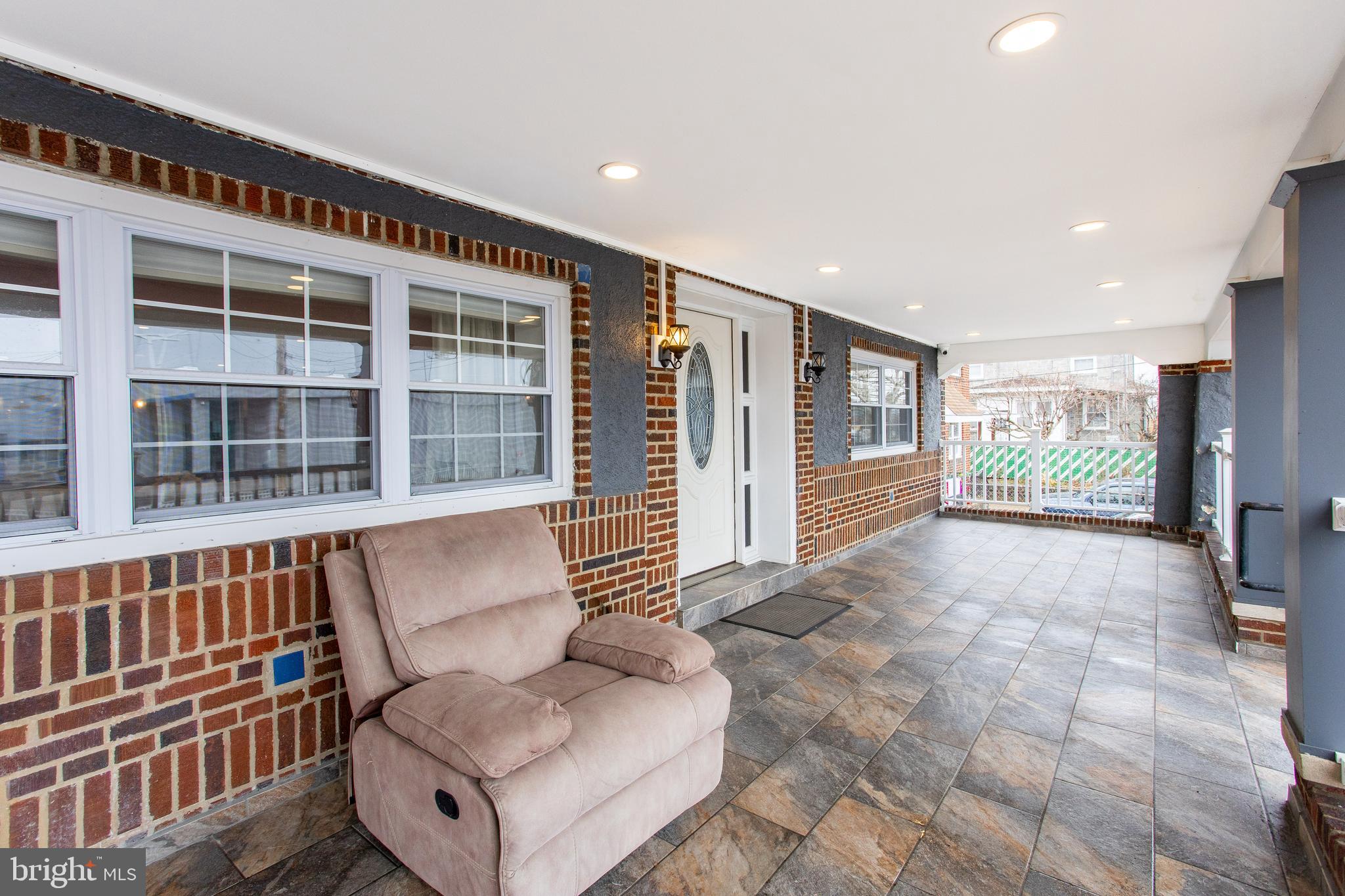 2016 Robbins Street Philadelphia, PA 19149 - Photo 4 of 60