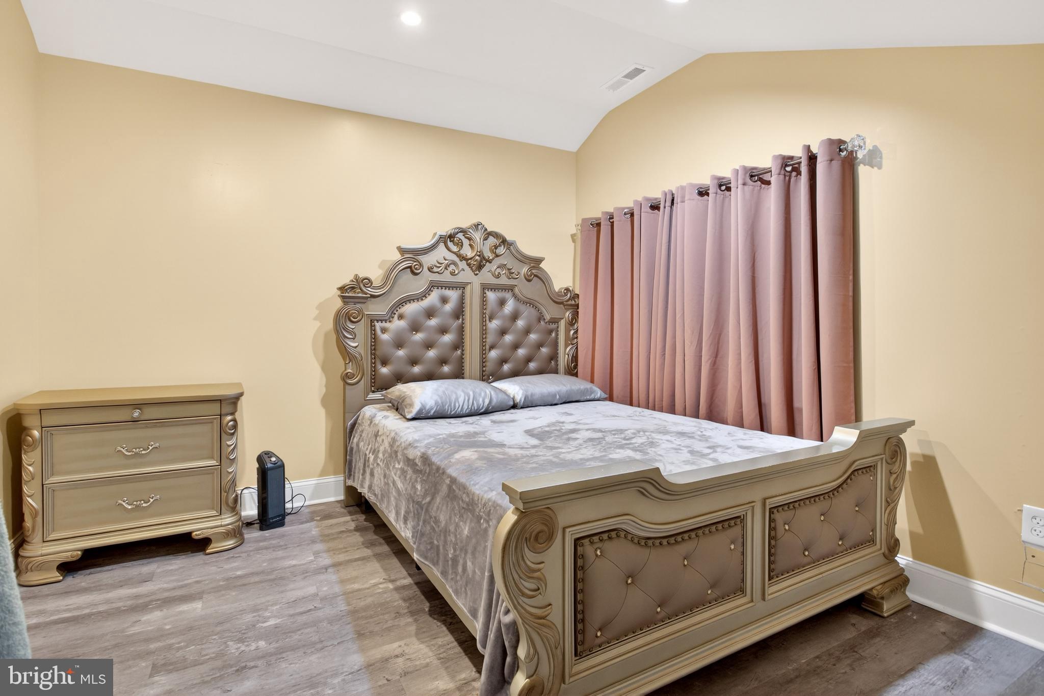 2016 Robbins Street Philadelphia, PA 19149 - Photo 41 of 60