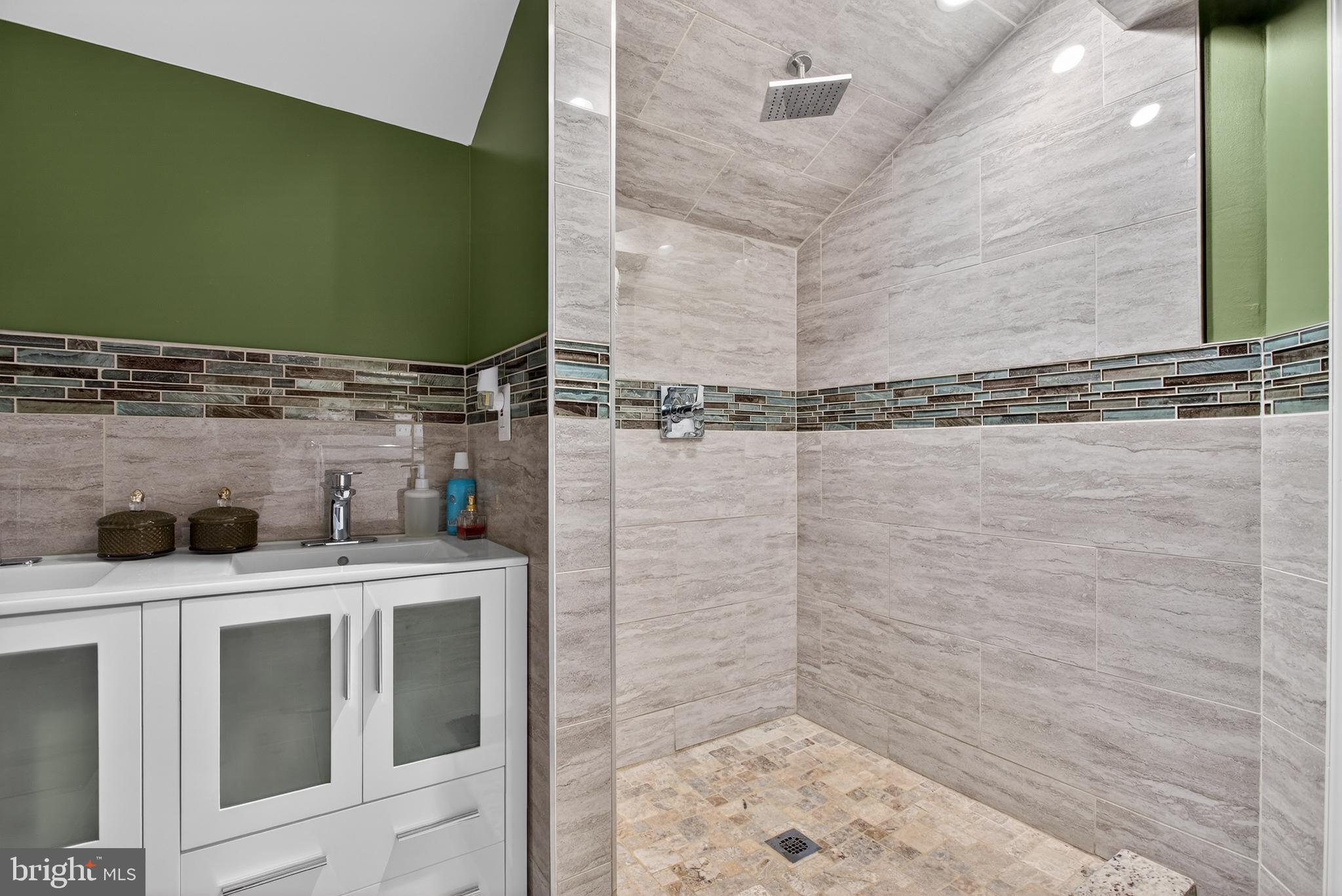 2016 Robbins Street Philadelphia, PA 19149 - Photo 47 of 60