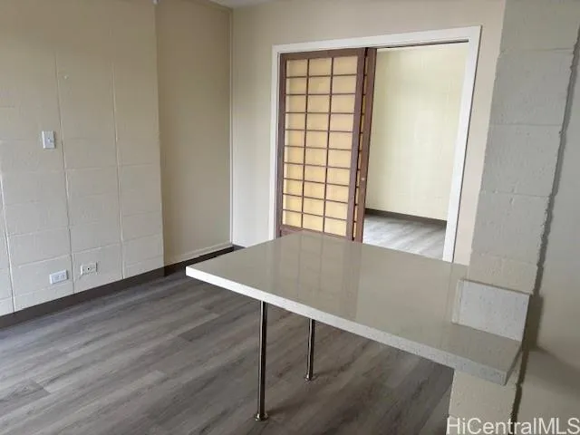 $1,900 | 1430 Wilder Avenue, Unit 305, Honolulu, HI 96822