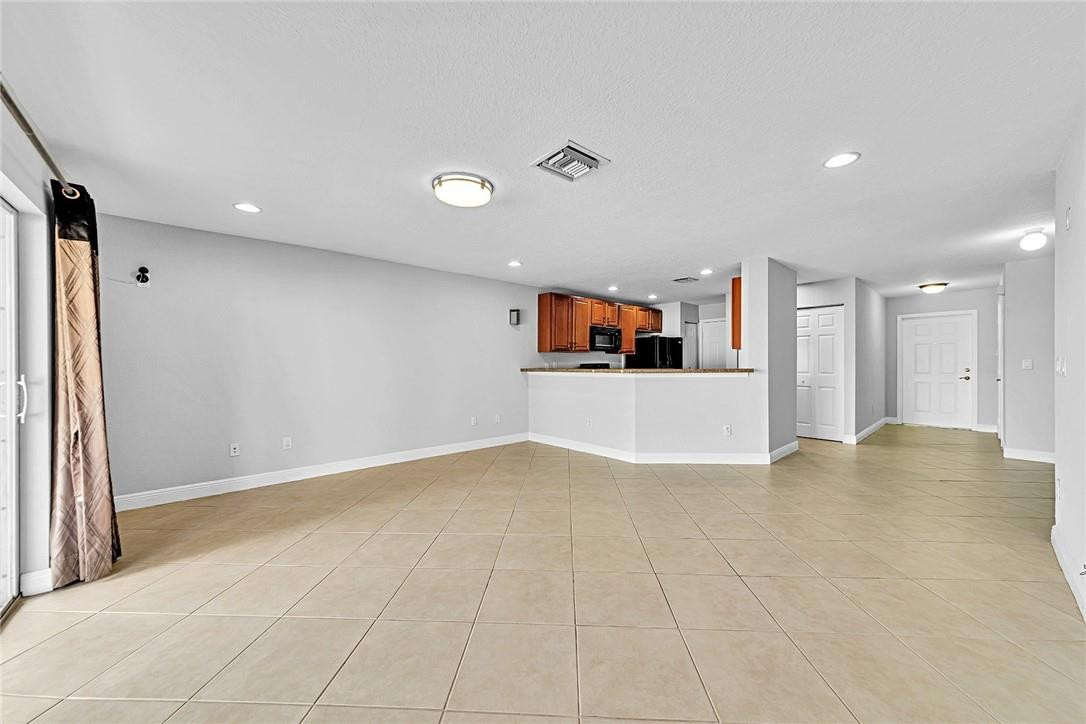5909 Abbey Road Fort Lauderdale, FL 33321 - Photo 7 of 27 Photo 7
