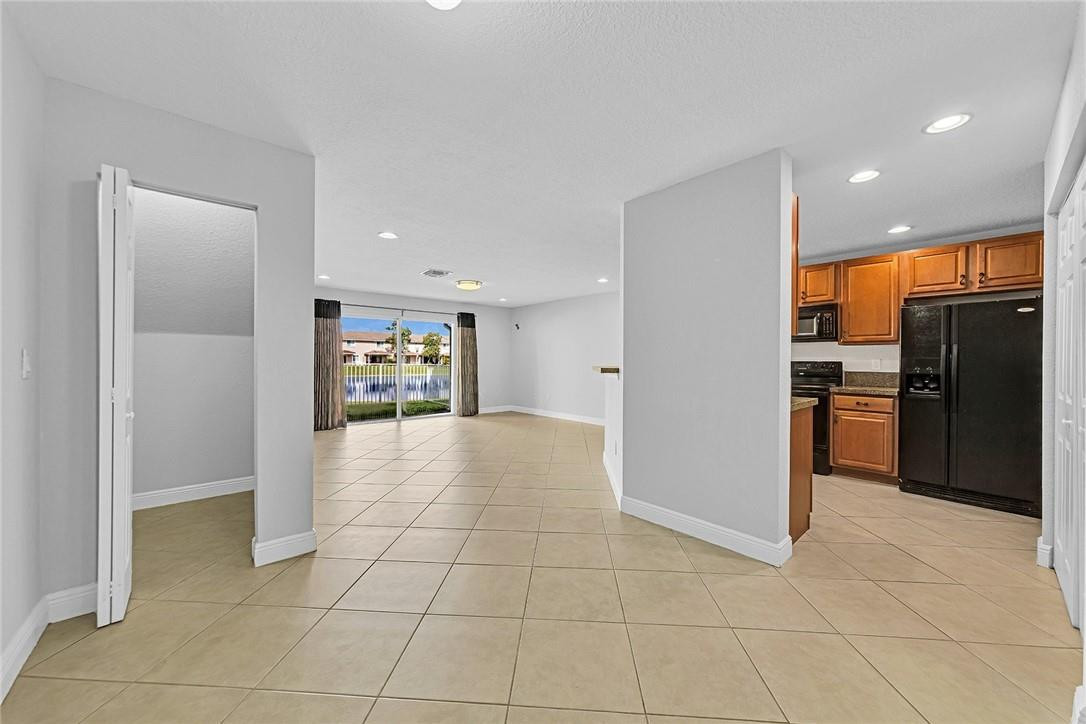5909 Abbey Road Fort Lauderdale, FL 33321 - Photo 8 of 27 Photo 8