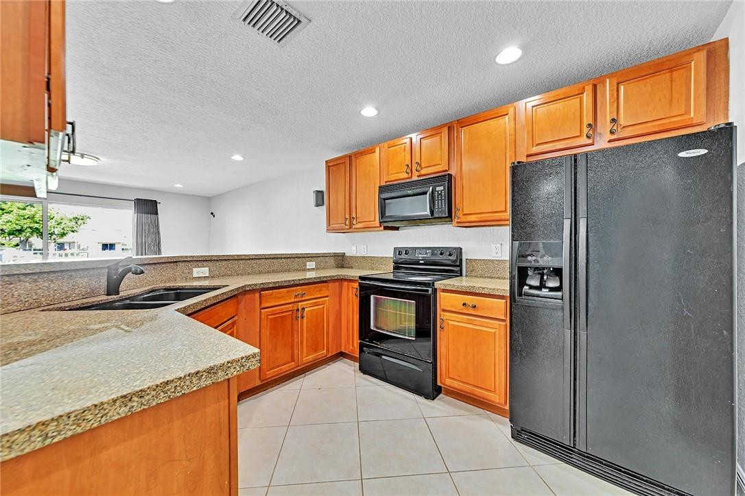 5909 Abbey Road Fort Lauderdale, FL 33321 - Photo 9 of 27 Photo 9