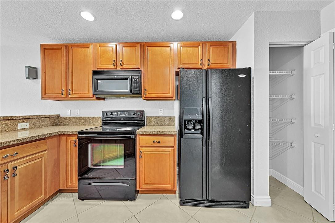 5909 Abbey Road Fort Lauderdale, FL 33321 - Photo 10 of 27 Photo 10