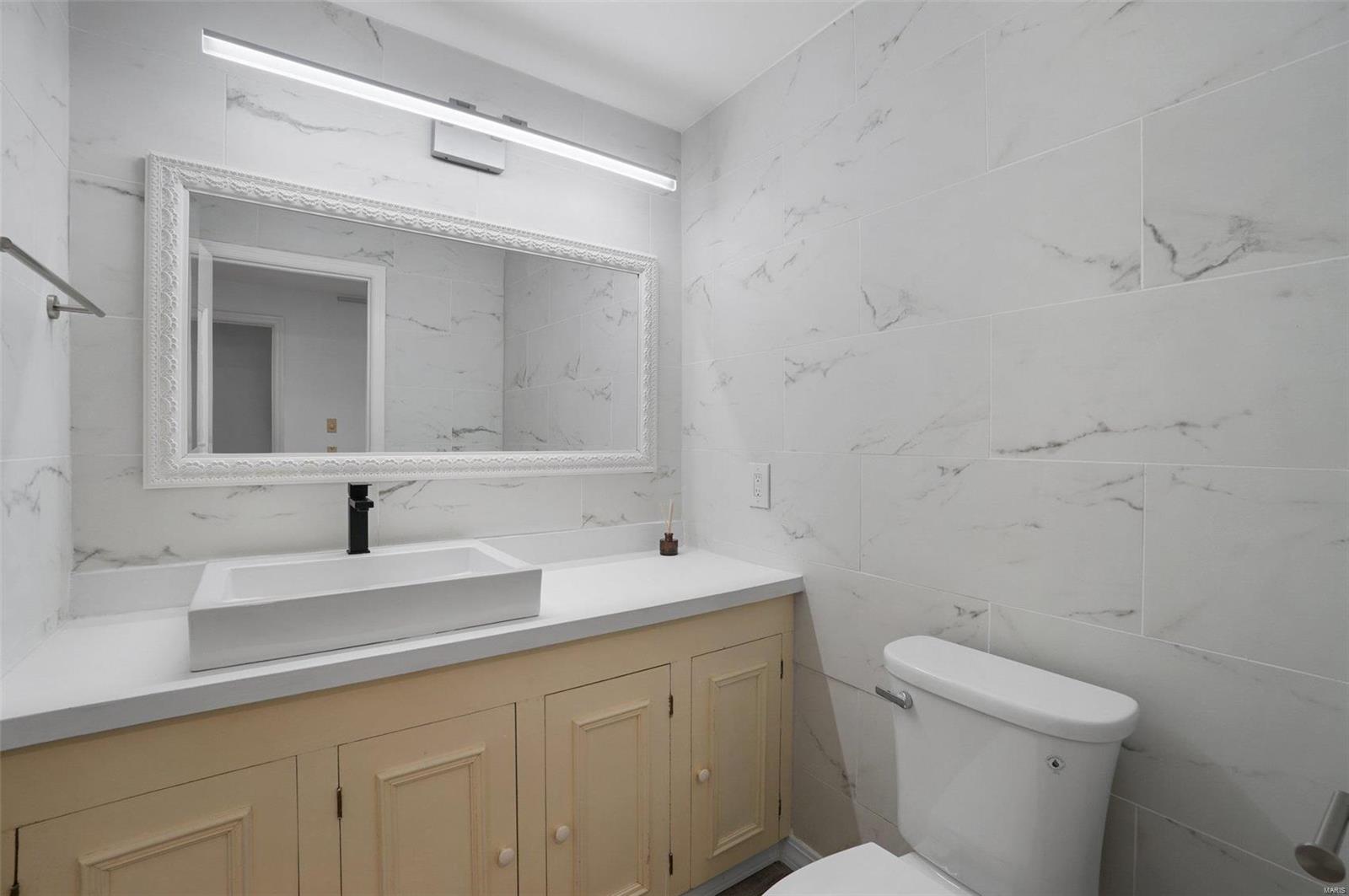 620 Walnut Ridge Drive Ballwin, MO 63021 - Photo 15 of 24