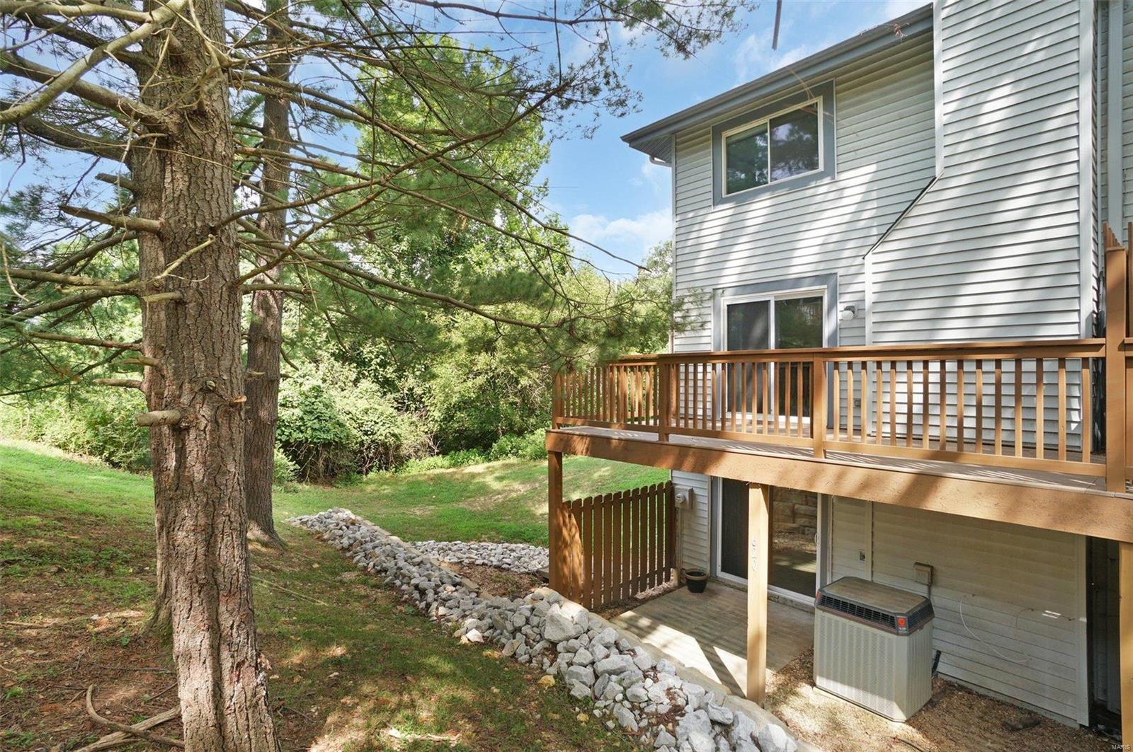 620 Walnut Ridge Drive Ballwin, MO 63021 - Photo 19 of 24