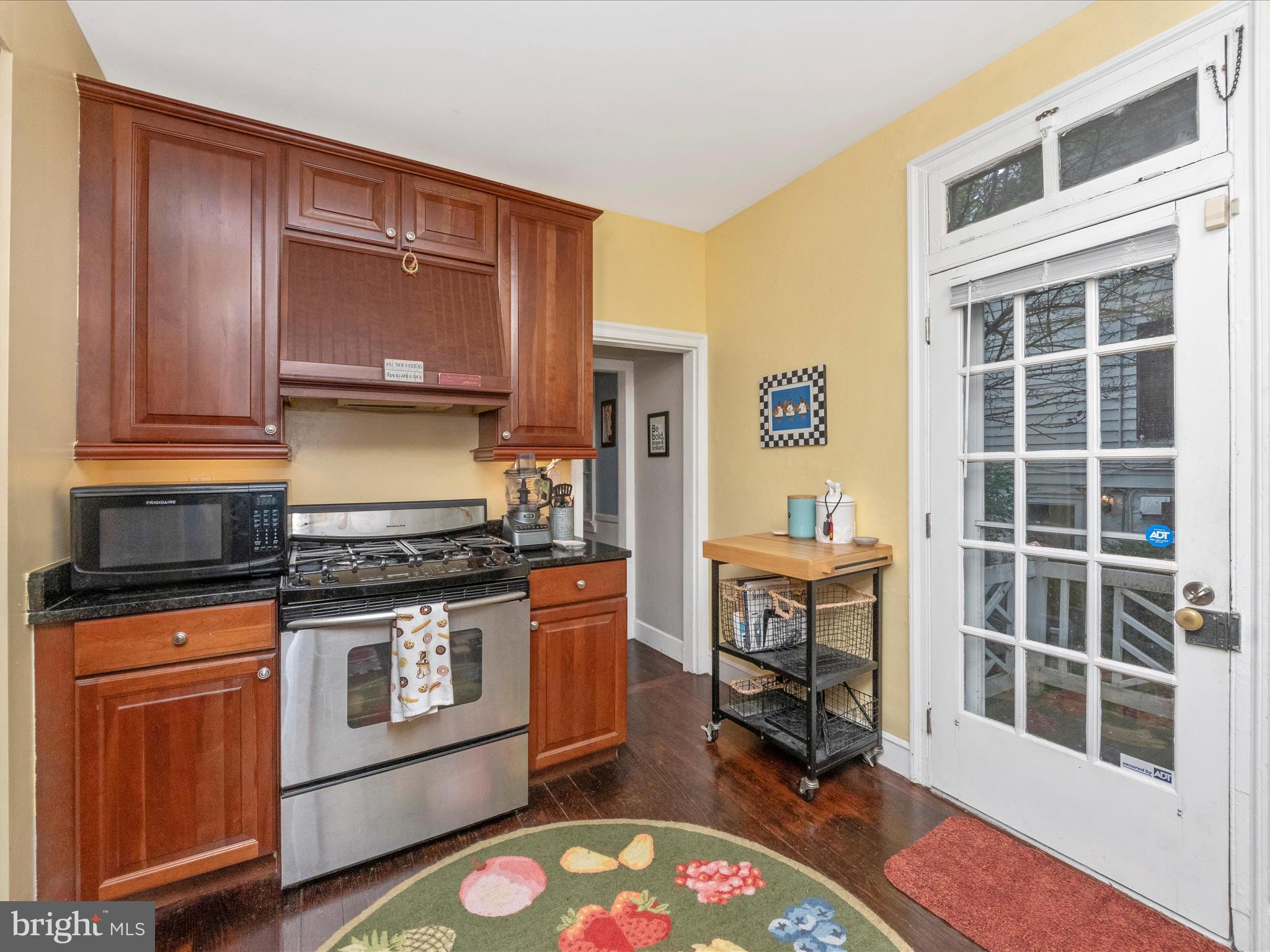 2328 Pickwick Road Baltimore, MD 21207 - Photo 27 of 55 Kitchen