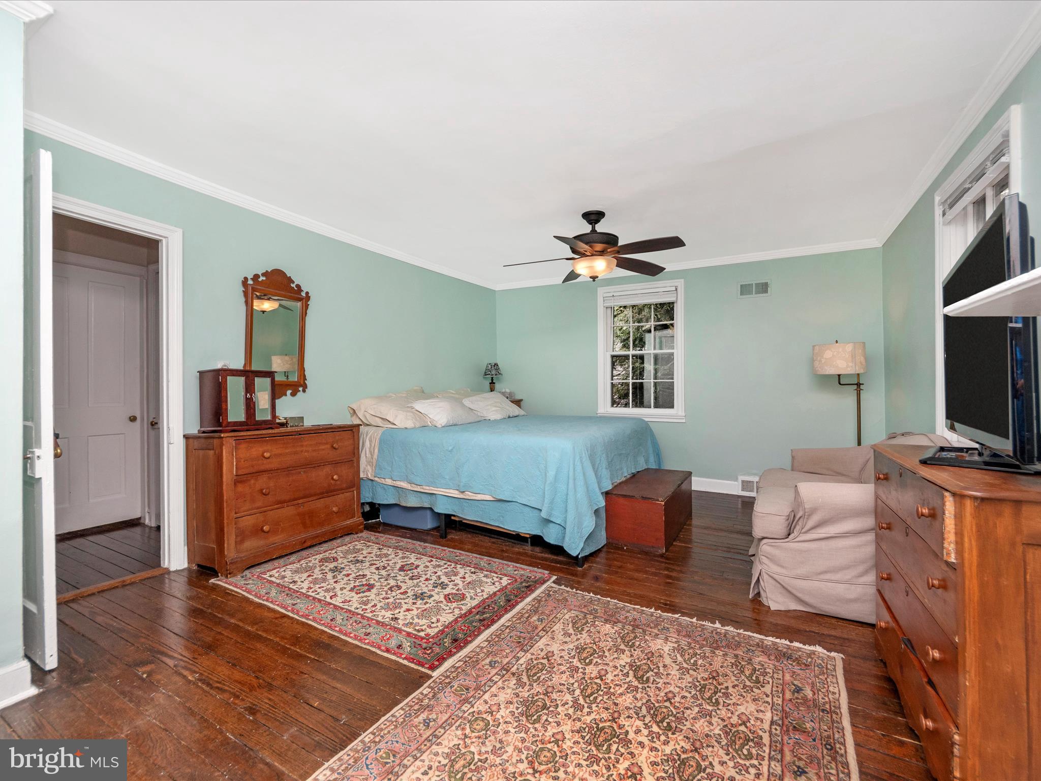 2328 Pickwick Road Baltimore, MD 21207 - Photo 35 of 55 Primary Bedroom