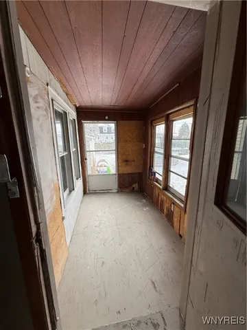 $1,250 | 40 B Street, Niagara Falls, NY 14303