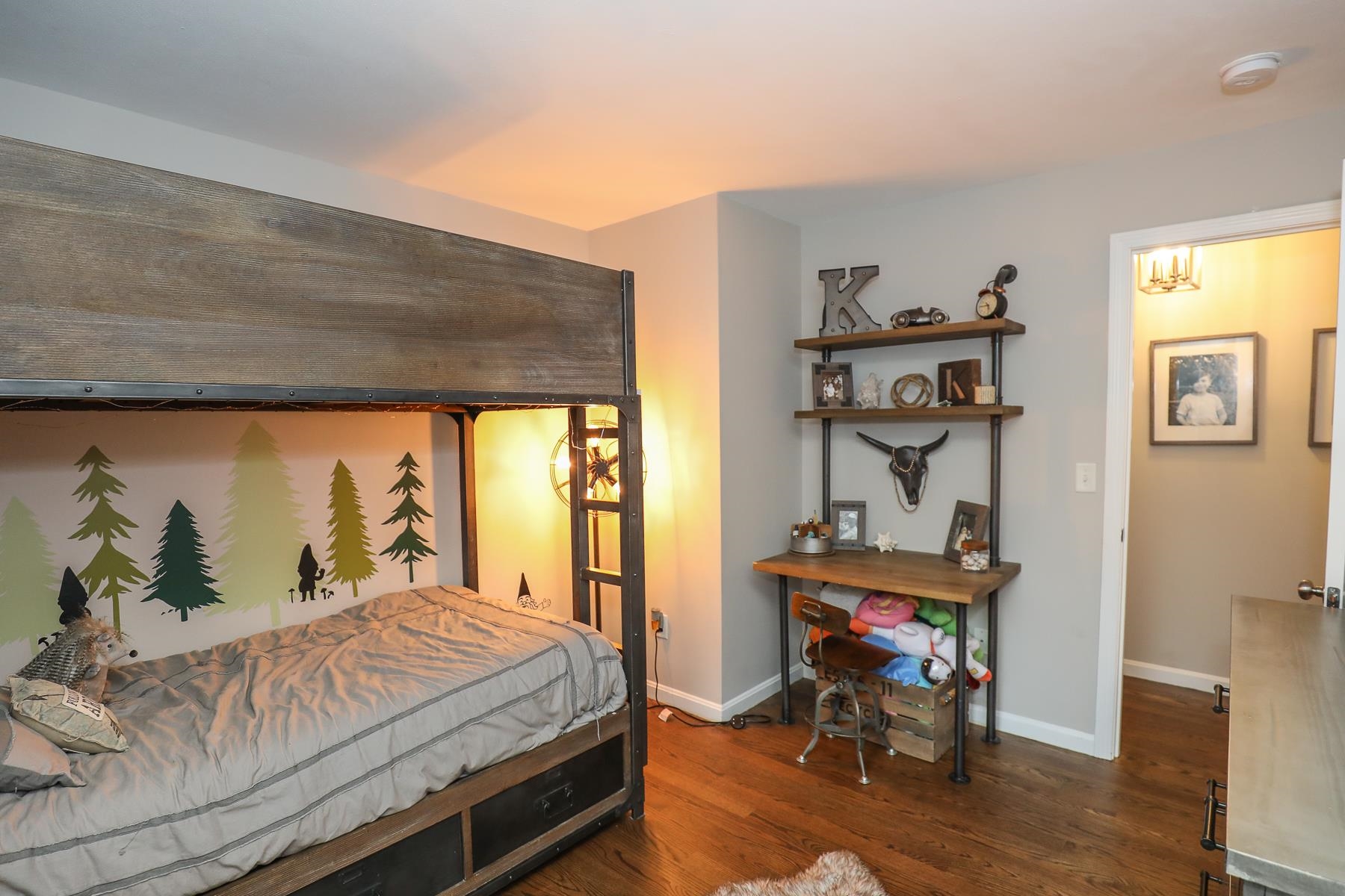 56 Floyd Road Derry, NH 03038 - Photo 22 of 40