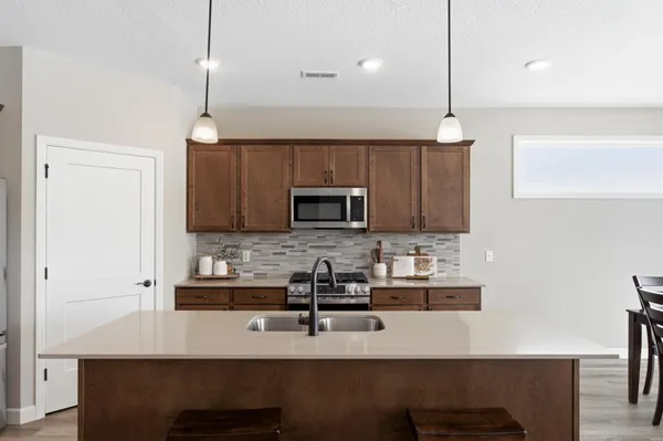 $434,900 | 1423 Victory Lane Northeast, Isanti, MN 55040