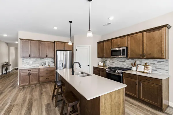 $434,900 | 1423 Victory Lane Northeast, Isanti, MN 55040