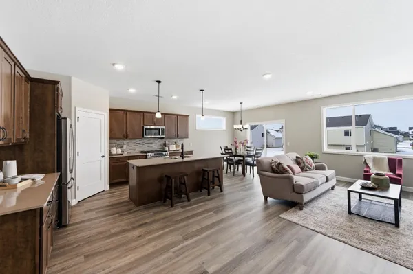 $434,900 | 1423 Victory Lane Northeast, Isanti, MN 55040