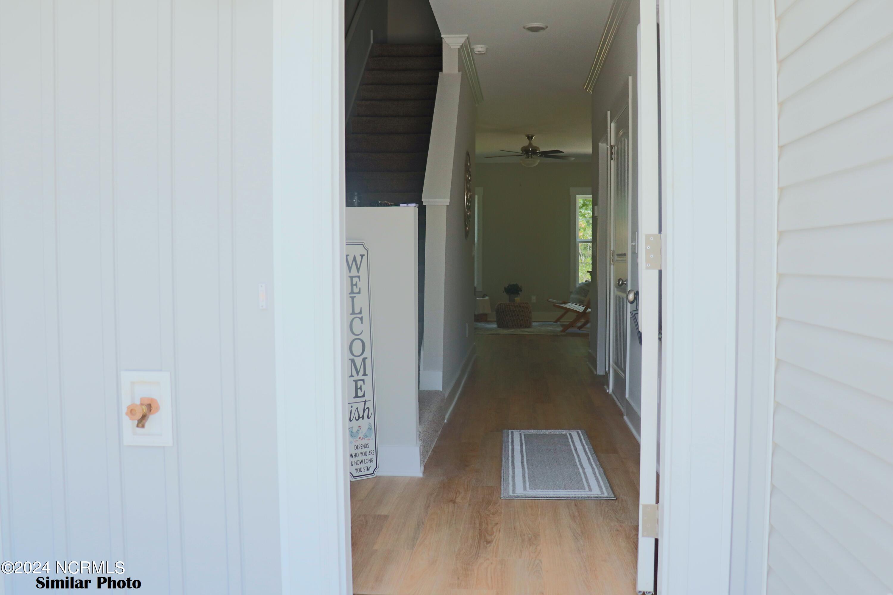 212 Holly Sands Loop Holly Ridge, NC 28445 - Photo 18 of 40 Foyer
