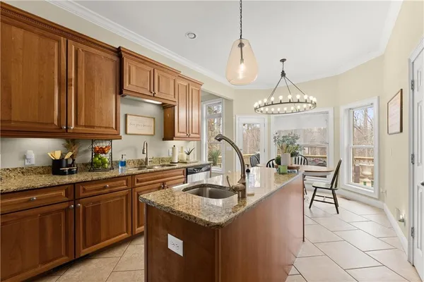 $542,500 | 244 Waterford Circle, Cornelia, GA 30531