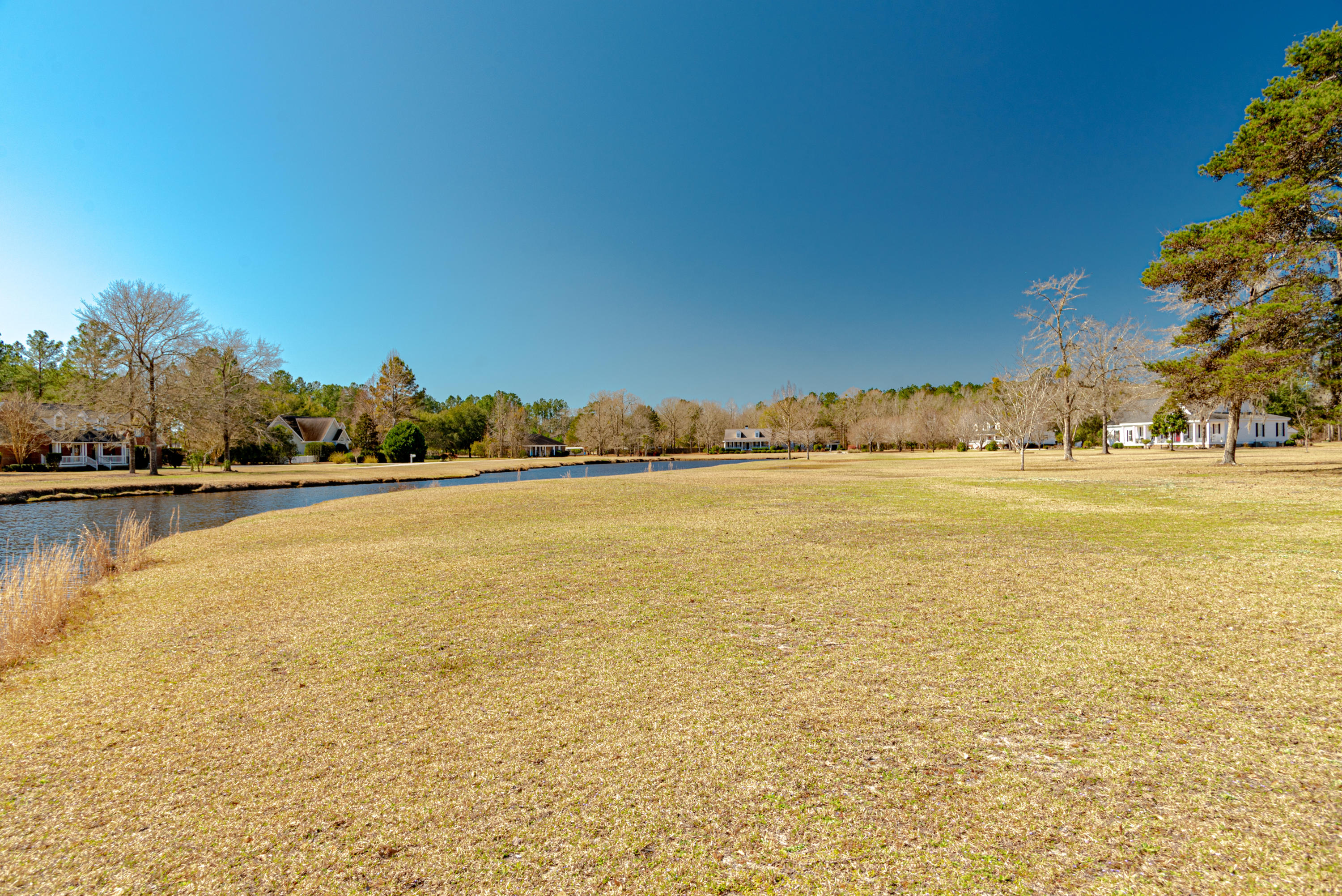 105 Waters View Road Hampton, SC 29924 - Photo 7 of 18 DSC_9439