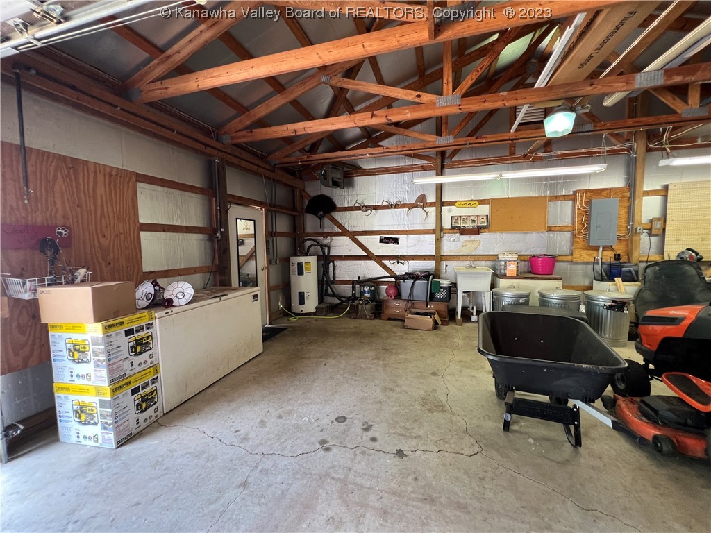 11675 Charleston Road Leon, WV 25123 - Photo 38 of 49 Gallery Image 38