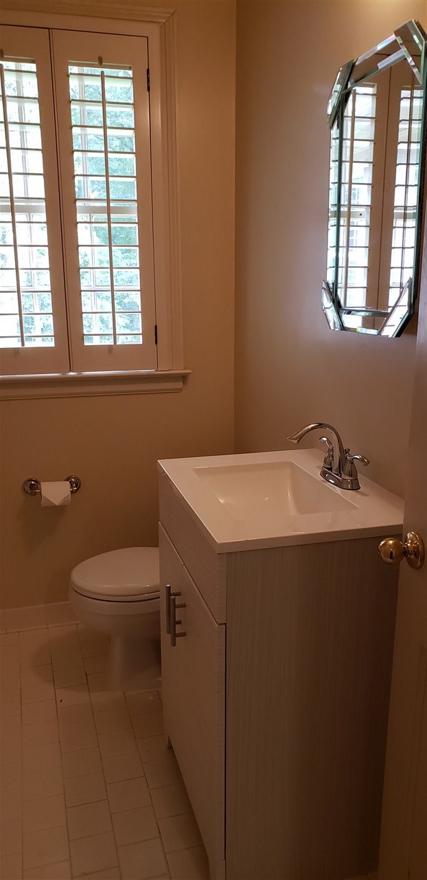 4884 Barfield Road Memphis, TN 38117 - Photo 14 of 25