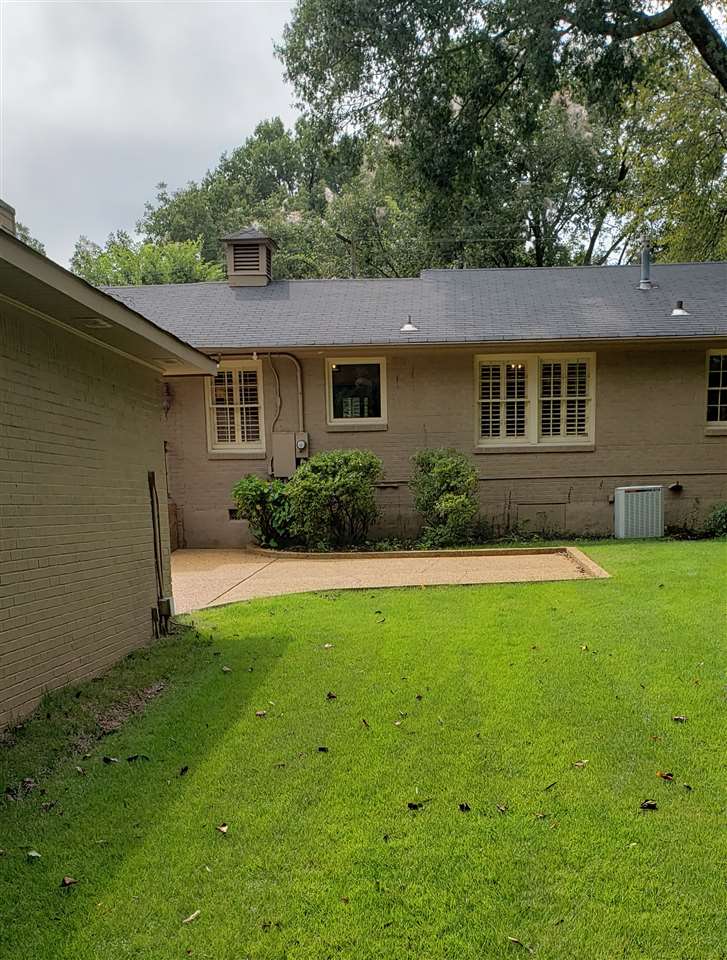 4884 Barfield Road Memphis, TN 38117 - Photo 16 of 25