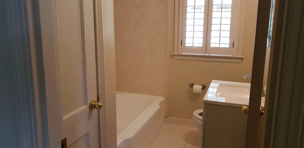 4884 Barfield Road Memphis, TN 38117 - Photo 21 of 25