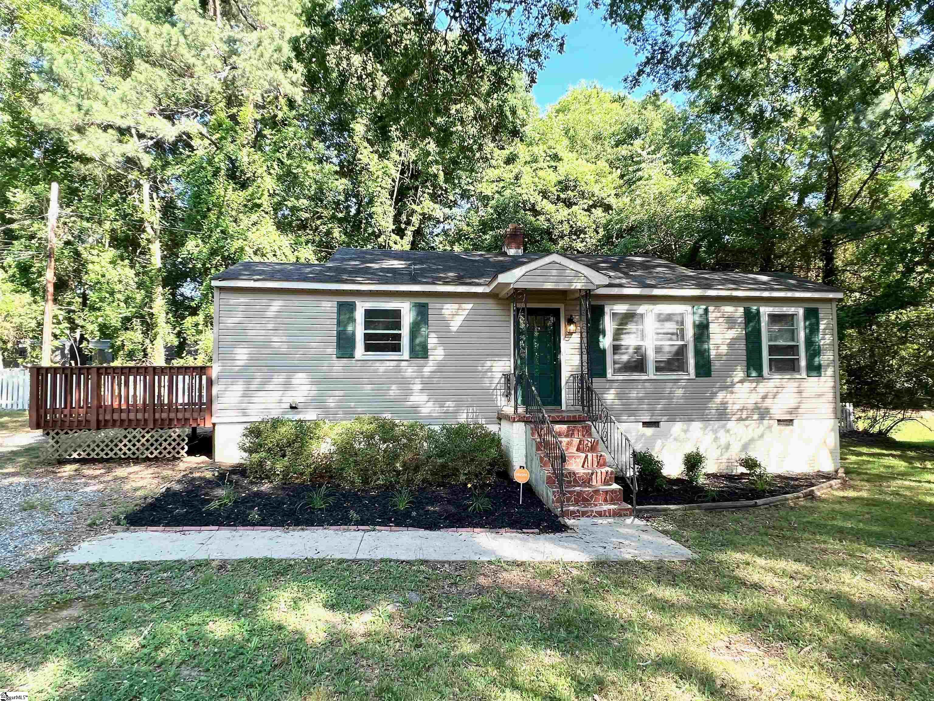 226 Pine Lane Anderson, SC 29621 - Photo 2 of 20