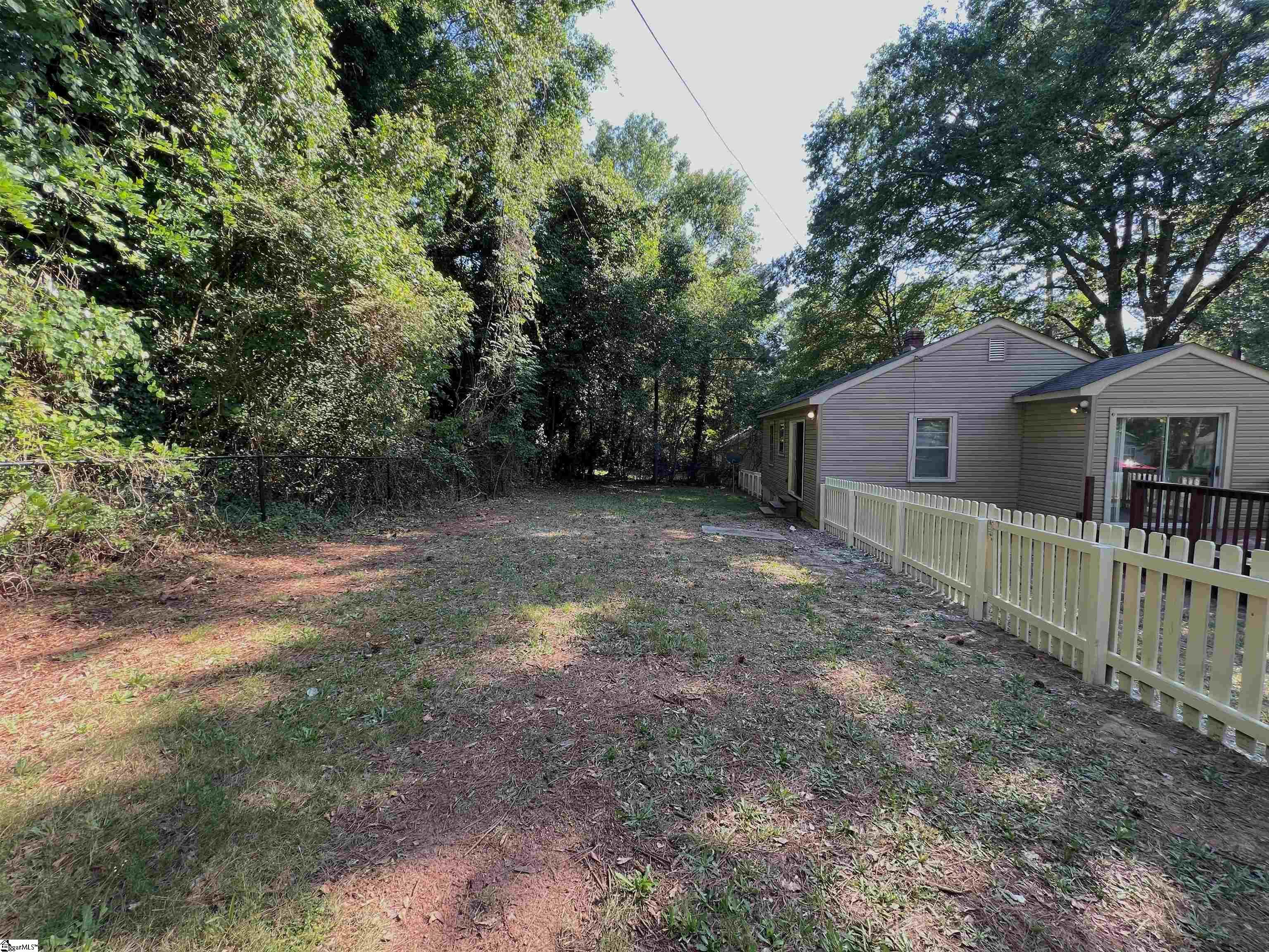 226 Pine Lane Anderson, SC 29621 - Photo 7 of 20