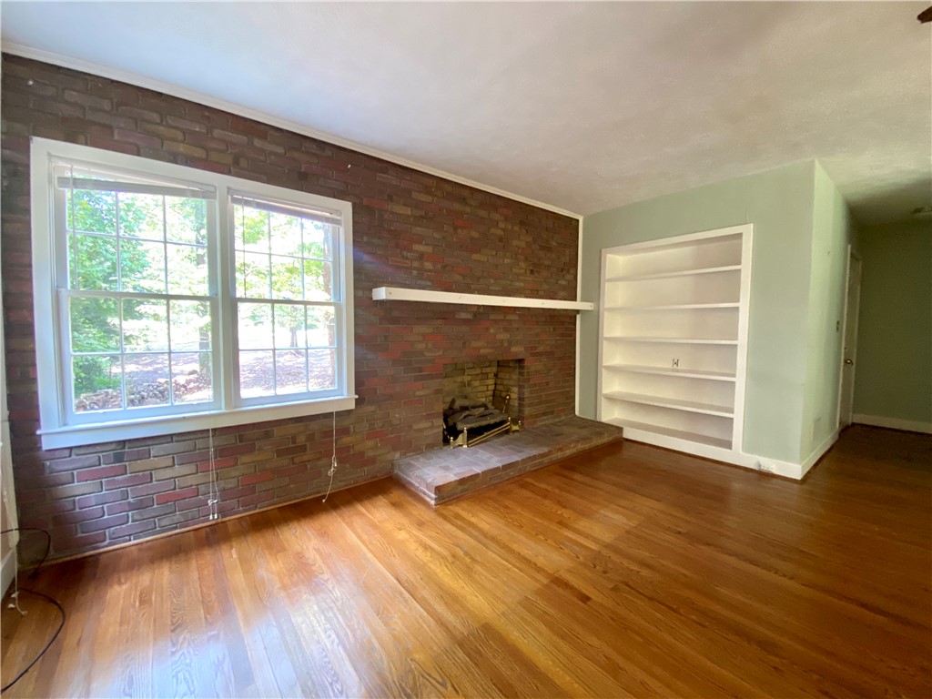 226 Riggs Drive Clemson, SC 29631 - Photo 3 of 37 Gallery Image 3