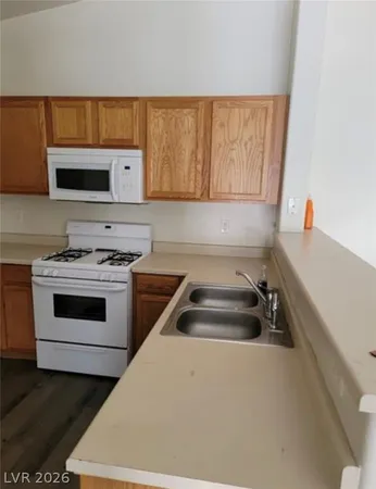 $309,900 | 6425 Extreme Shear Avenue, Unit 101, Henderson, NV 89011