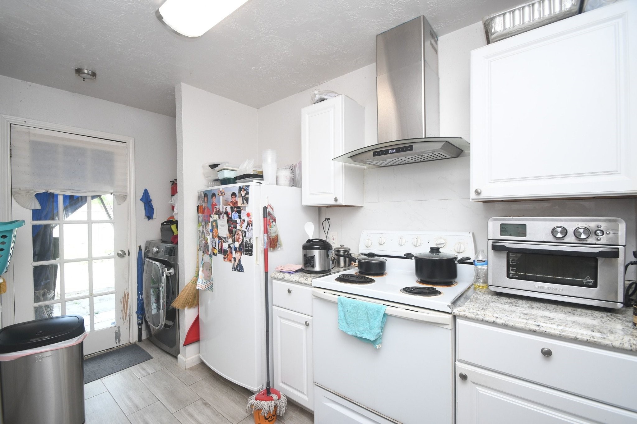 9518 Riverside Lodge Drive Houston, TX 77083 - Photo 6 of 16