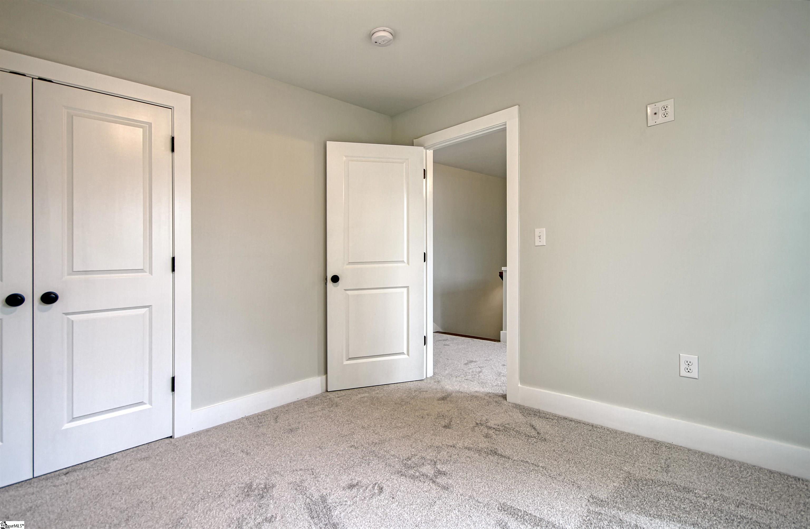 576 Lowndes Hill Road Greenville, SC 29607 - Photo 24 of 24 Gallery Image 24