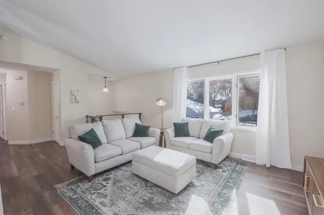 $314,900 | 233 Pleasant Ridge Drive, Sauk Rapids, MN 56379