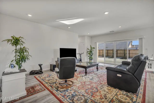 $575,000 | 7962 Flint Springs Drive, Sun Valley, NV 89433